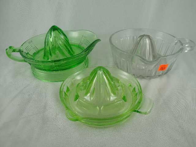 VTG LOT 3 GLASS REAMERS: ALL ONE MONEY