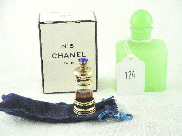 MISC. LOT OF 3 PERFUME BOTTLES: 3" CHANEL NO 5 EMPTY IN BOX, 3.5" GREEN POSSIBLY DAVELLE AND 2.25" GOLD PURSE WITH DAUBER