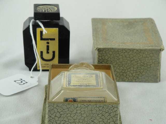 LOT OF 2 GUERLAIN BOTTLES: MEASURES 2.5" TALL EACH