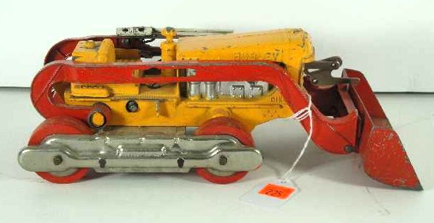 HUBLEY DOZER CAST ALUMINUM TRACTOR: MEASURES 11" - EVIDENCE OF PLAY - 85% PAINT