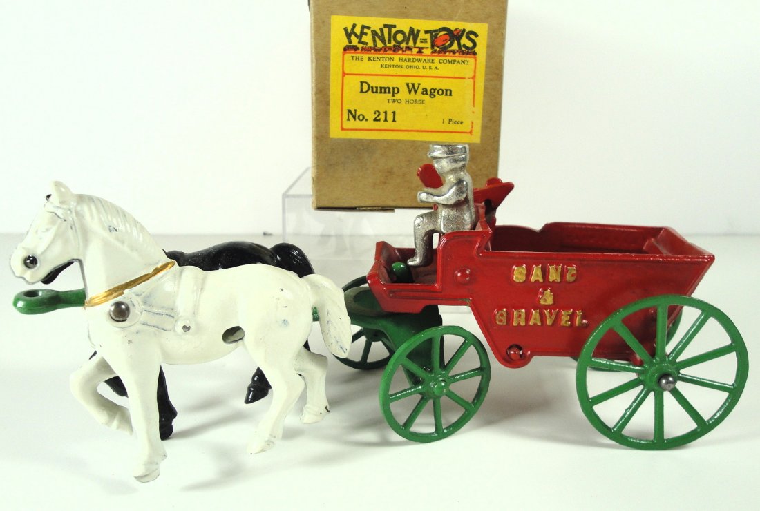 KENTON CAST IRON TOY - DUMP WAGON 2 HORSE NO. 211: IN ORIGINAL BOX MEASURUNG 8" X 3.5" X 4"