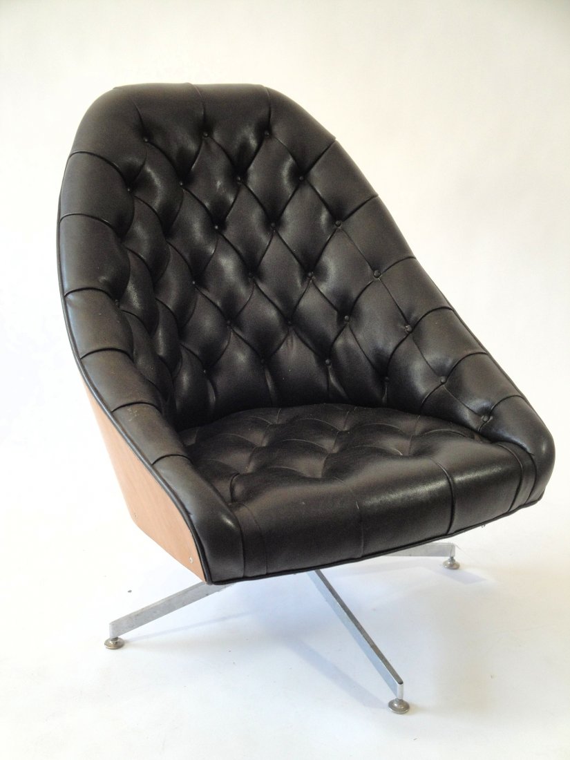 EAMES ERA KNOLL STYLE SWIVEL CHAIR: MEASURES 35" TALL