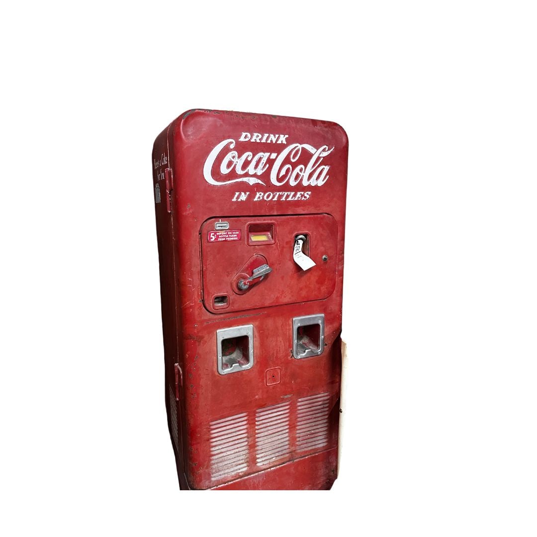 Antique Coca Cola Vending Machine (1 of 3)
