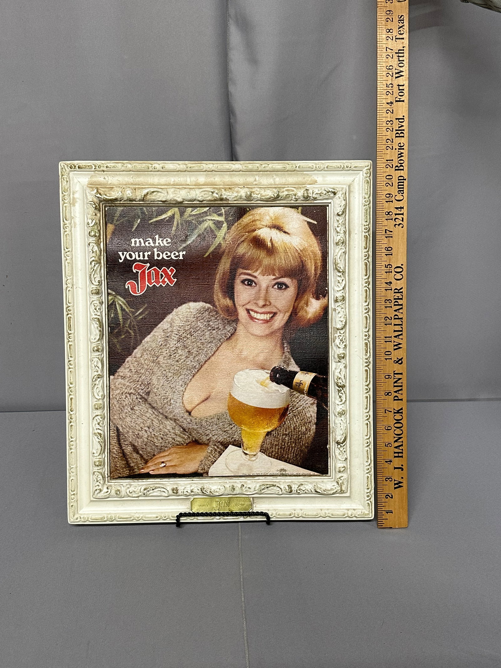 Vintage Jaxs Picture of Woman: Vintage Jaxs Picture of Woman Condition: Good condition 18 X 21 Please take a moment to review our detailed Shipping Policy and Terms and Conditions before placing any bids. Understanding these polici