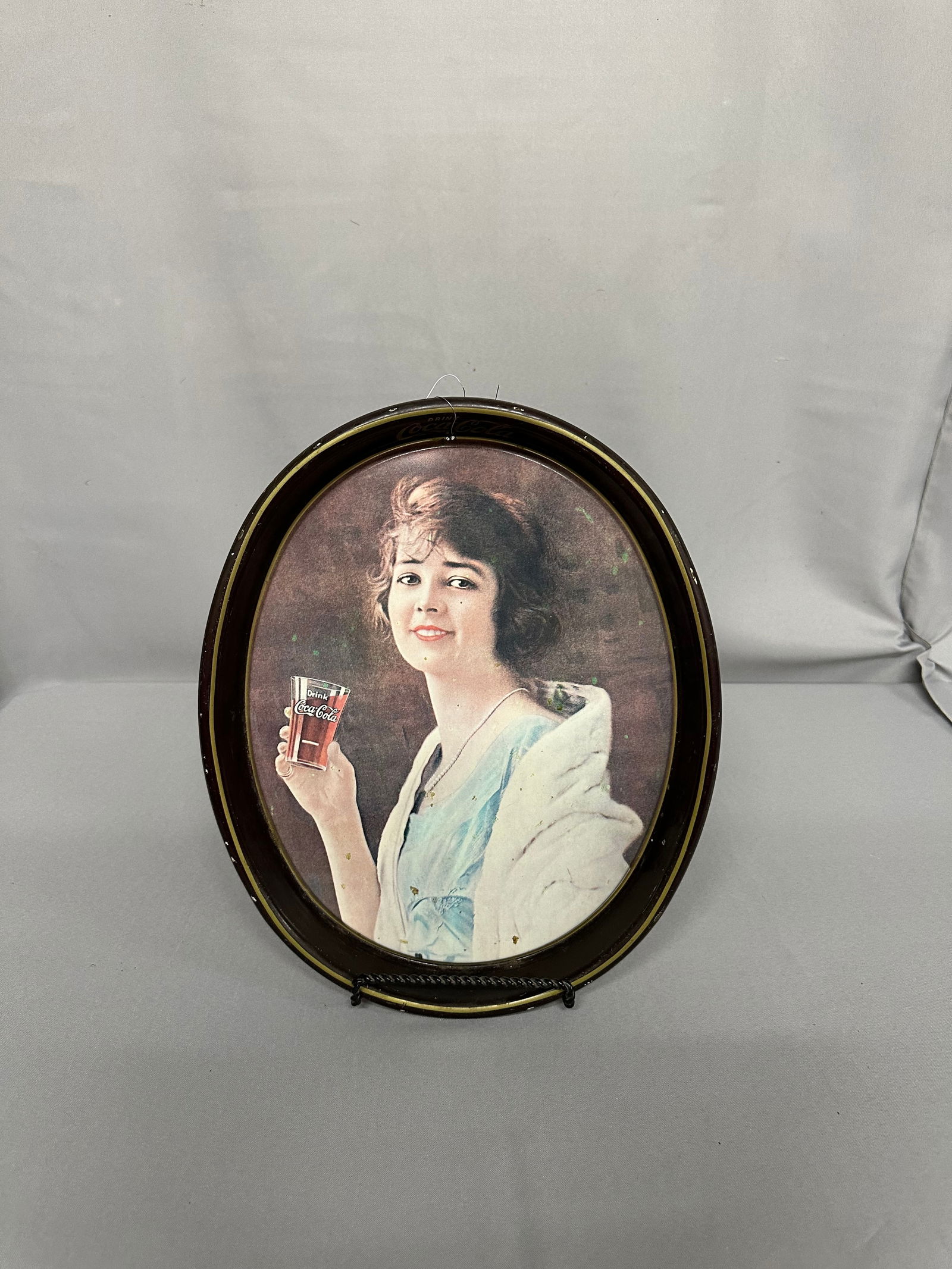 Vintage 1973 Coca Cola Oval Tin Serving Tray Retro 1923 Flapper Girl  (1 of 5)