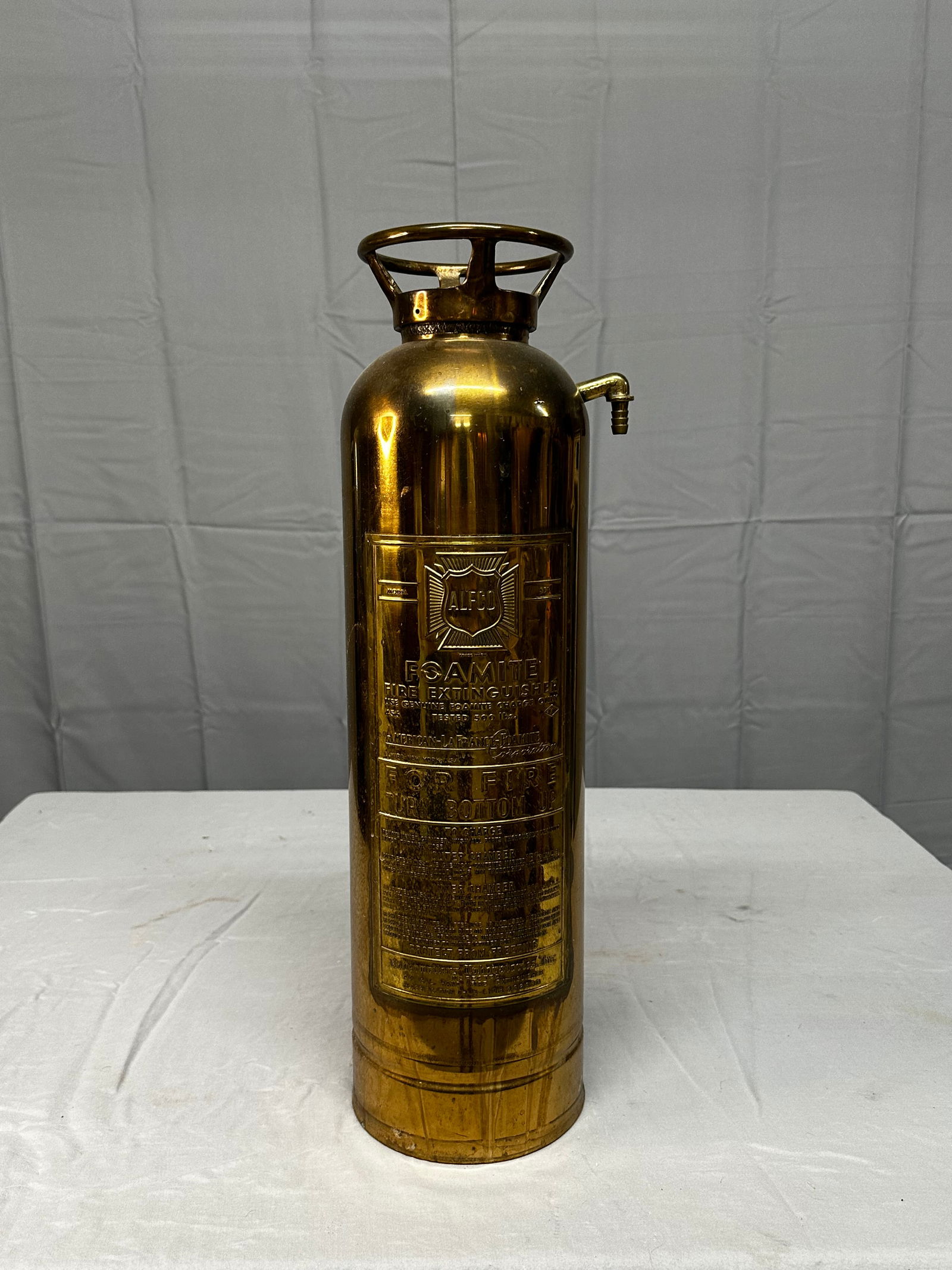 Vintage ALFCO Brass Fire Extinguisher (1 of 6)