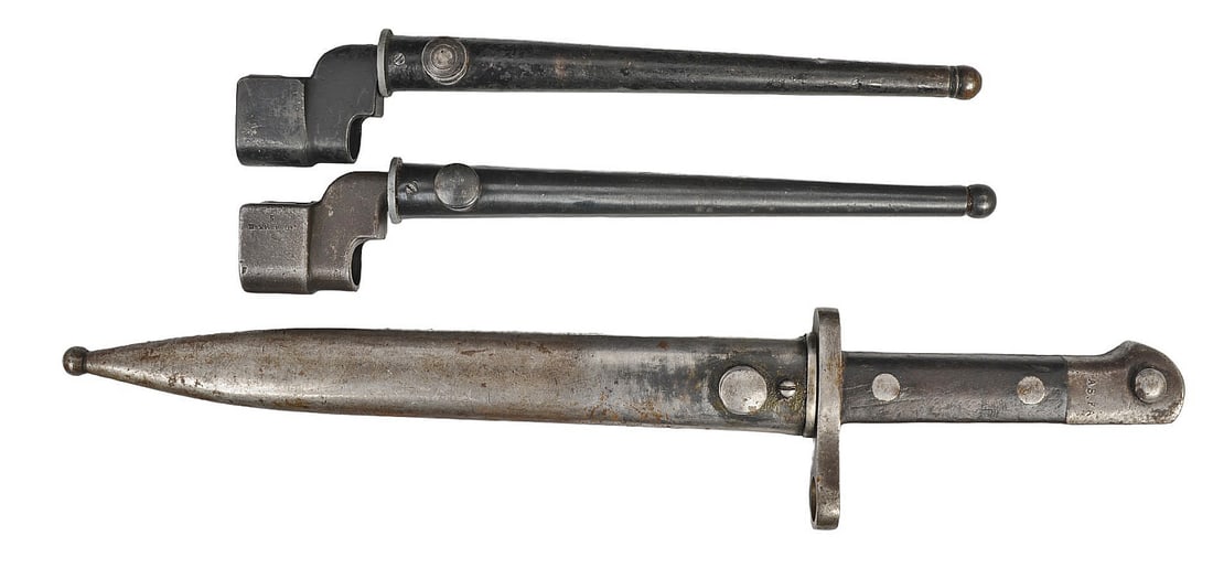 Three Bayonets: One Turkish Mauser & Two British Military WWII #4 Enfield Rifle Spike Bayonets (J...: Three Bayonets including one Turkish Mauser WWI and two British Military WWII #4 Enfield Rifle Spike Bayonets in good condition. All with scabbards.
