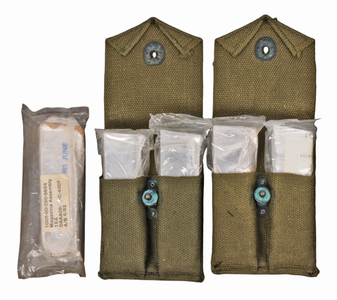 US Military M1911A1 Magazine Pouch & Magazine Lot (C2P) (1 of 7)