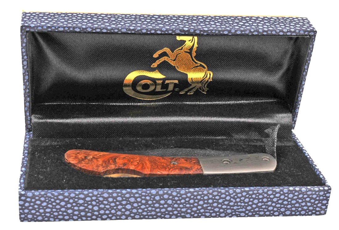 Colt Trapper Style Damascus Collectors Knife in the Original Box (K1S) (1 of 7)