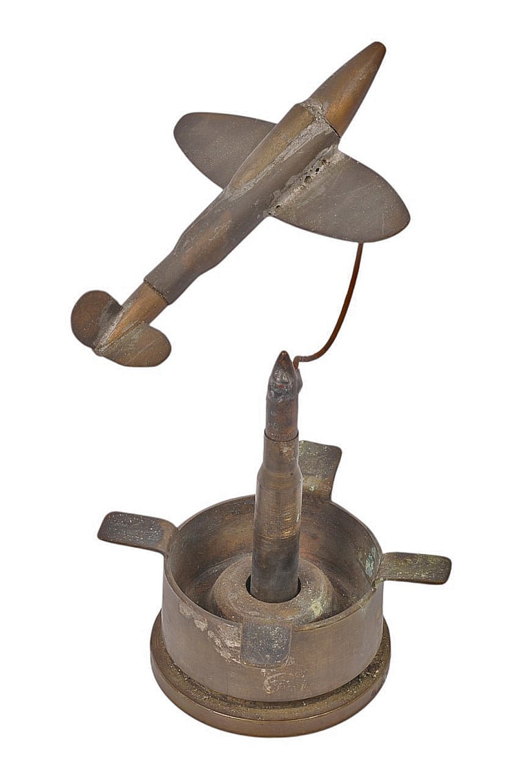 US Military WWII era Trench Art Ashtray (JBB) (1 of 8)