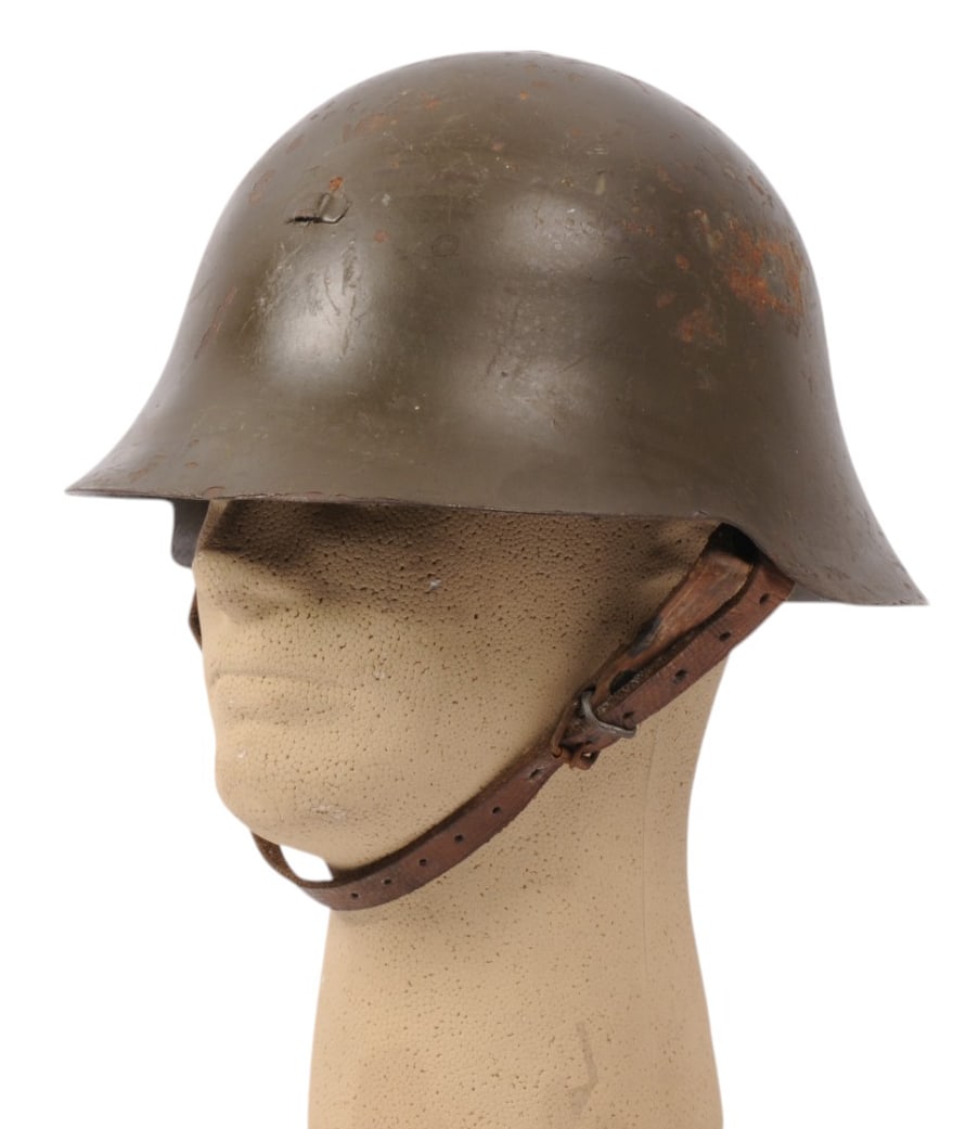 Spanish World War Two M1942 Modelo Z Helmet (KDW) (1 of 8)