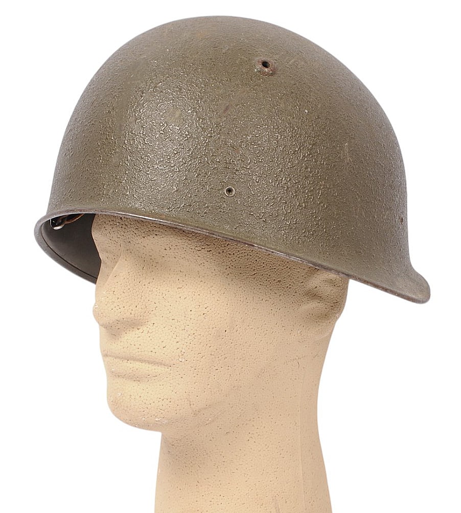 Swiss Army Paratrooper Airborne Helmet (KDW): A scarce Swiss Army Paratrooper Airborne Helmet in very good condition with liner and chinstrap.