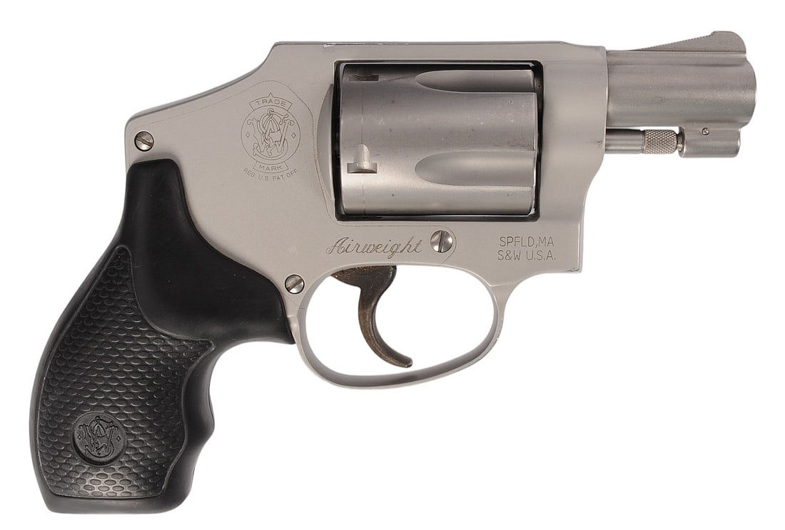 Smith & Wesson Model 642-1 Air Weight 38 SPL Snub-nosed Revolver FFL:CVL1459 (C3S1): A Smith & Wesson Model 642-1 Air Weight 38 SPL Snub-nosed Revolver in good to very good condition with a bright and defined bore. The action appears to function properly with minor wear to the finish.