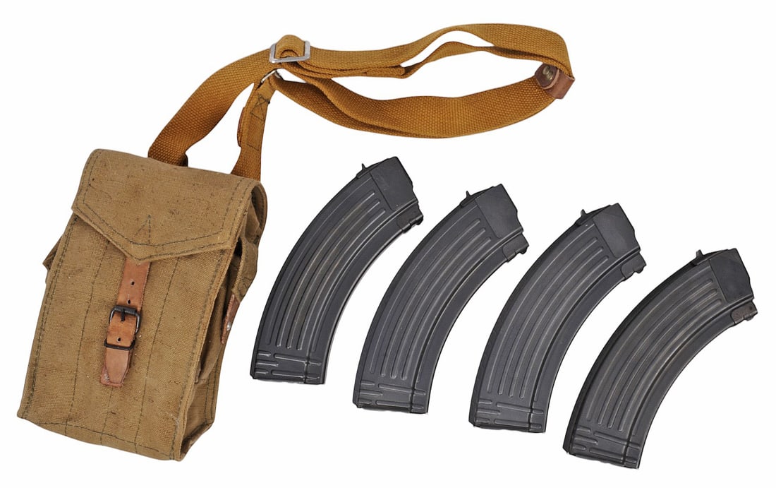 Cold War era Yugo / Serbian AKM AK47 4 Cell Magazine Pouch with 4 Romanian 30 Rd. Magazines (C2P) (1 of 9)