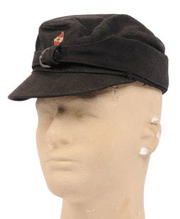 Rare *German WWII Hitler Youth Flak Helpers M43 Field Cap (J): A Rare *German WWII Hitler Youth Flak Helpers M43 Field Cap in very good condition. The hat and visor maintain good structure with minimal wear to the coloring. 