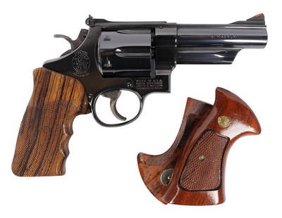 Smith & Wesson Model 57 .41 Magnum Revolver Made 1980 FFL Required: #N707941 (S4C1): A Smith & Wesson Model 57 .41 Magnum Revolver Made 1980 in very good condition with a bright and defined bore. The action appears to function properly with very little wear to the original blue
