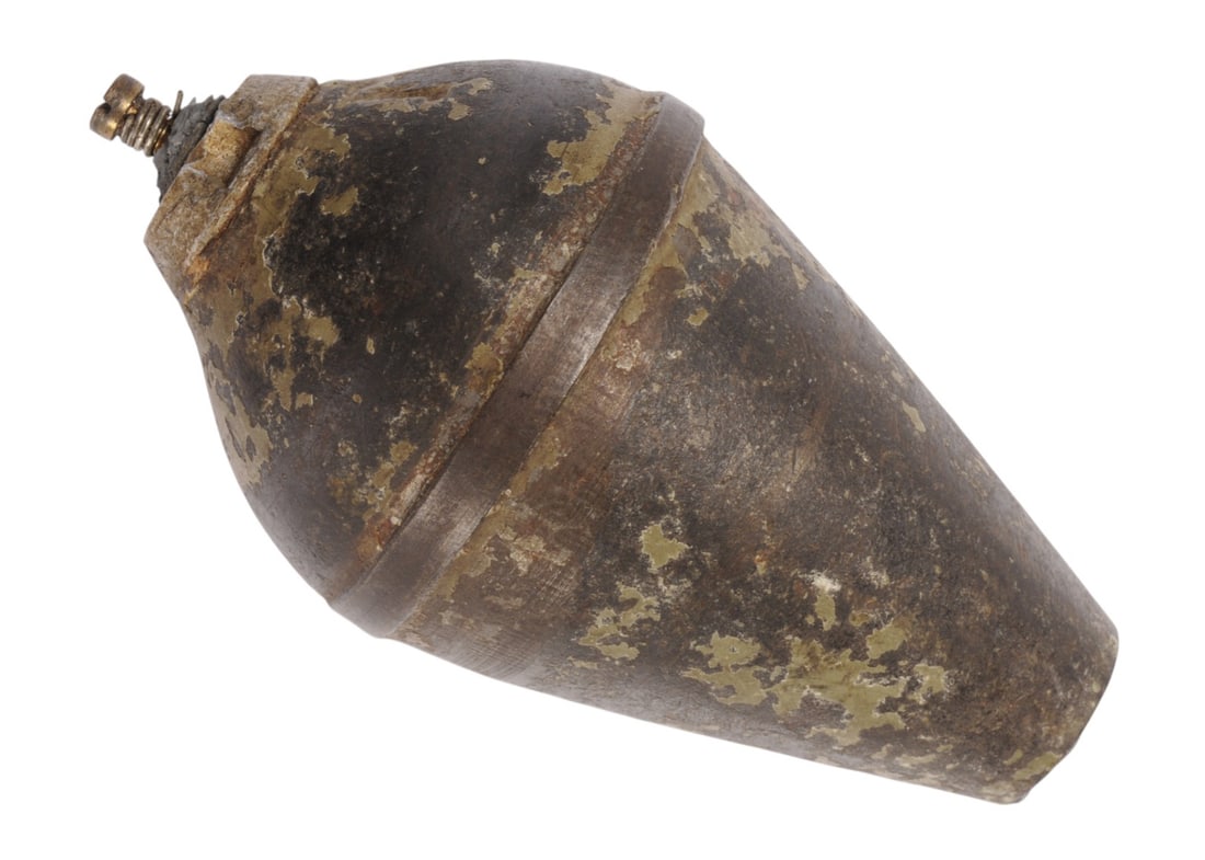 French WW1 Inert Type A 60MM Mortar (APL): A French WW1 Inert Type A 60MM Mortar in good condition. The mortar is missing its guide fins and fuse cap with moderate wear to the original paint.