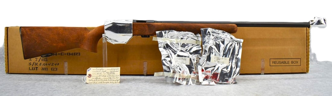 US Military Remington Model 541X Target .22LR Cal. Bolt Action Rifle - FFL # A1064240(A1): A scarce US Military issue Remington Model 541X Target .22LR Cal. Bolt Action Rifle in near mint-unfired condition with a bright and defined bore. The action appears to function properly with no wear
