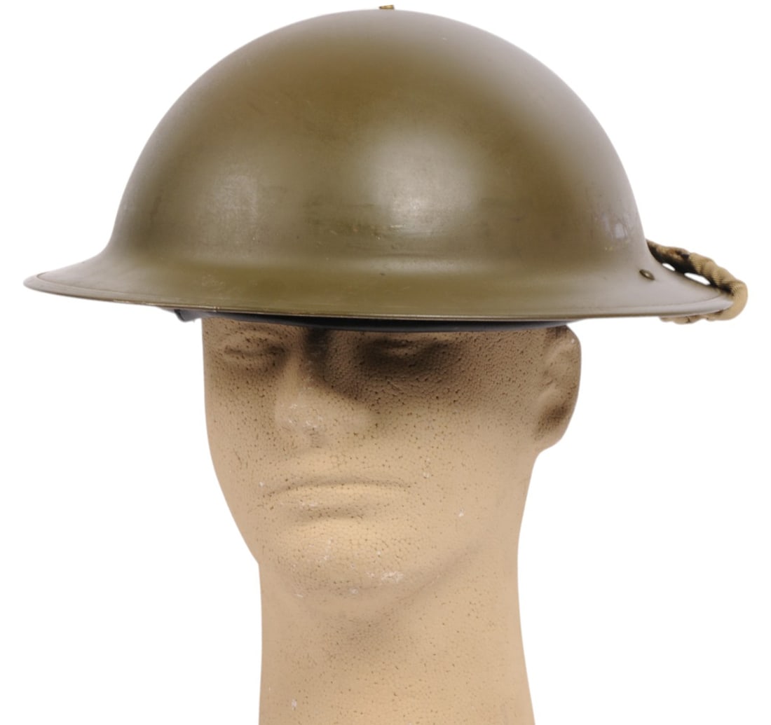 British/Belgian Military WWII era MK-II Tommy Helmet (B3G) (1 of 7)