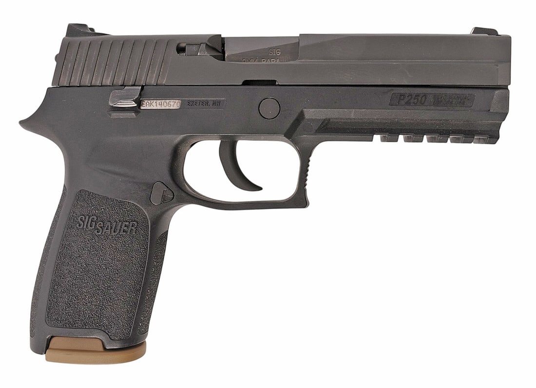 Sig Sauer P250 Full Size 9mm Double Action Semi Auto Pistol FFL# EAK140670 (PAT1): A Sig Sauer P250 Full Size 9mm Double Action Semi Auto Pistol in very good condition with a bright and defined bore. The action appears to function properly with very little to minor wear to the origi