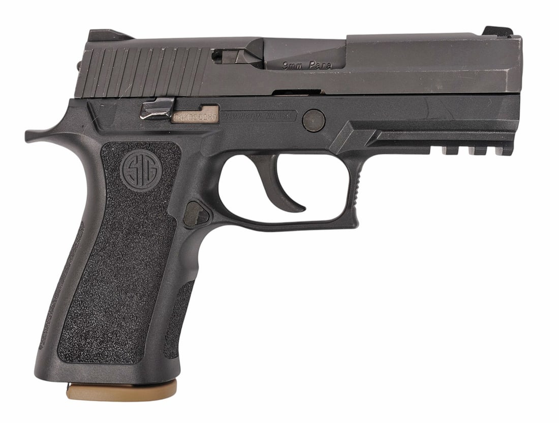 Sig Sauer P250 Compact 9mm Double Action Semi Auto Pistol FFL #EAK096280 (PAT1): A Sig Sauer P250 Compact 9mm Double Action Semi Auto Pistol in very good condition with a bright and defined bore. The action appears to function properly with very little to minor wear to the origina