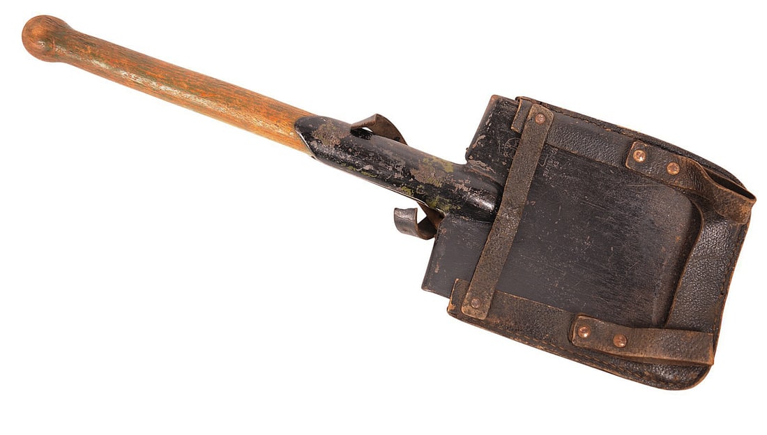 East German Military "BAT" Entrenching Tool/Shovel & Carrier (J) (1 of 6)