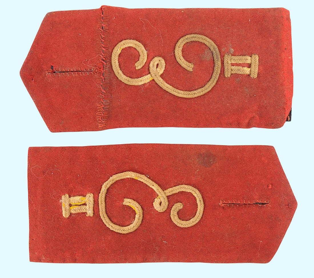 Imperial German WWI Enlisted Shoulder Board Lot of 2 (HKR) (1 of 2)