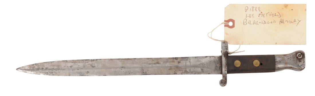 British Pre-WWI Model 1888 Braendlin Armoury Co. Lee Metford Bayonet (E2N): A British Pre-WWI Model 1888 Braendlin Armoury Co. Lee Metford Bayonet in good to very good condition. The blade has some oxidation and patina with minimal cracking or chipping to the grip panels. Ado