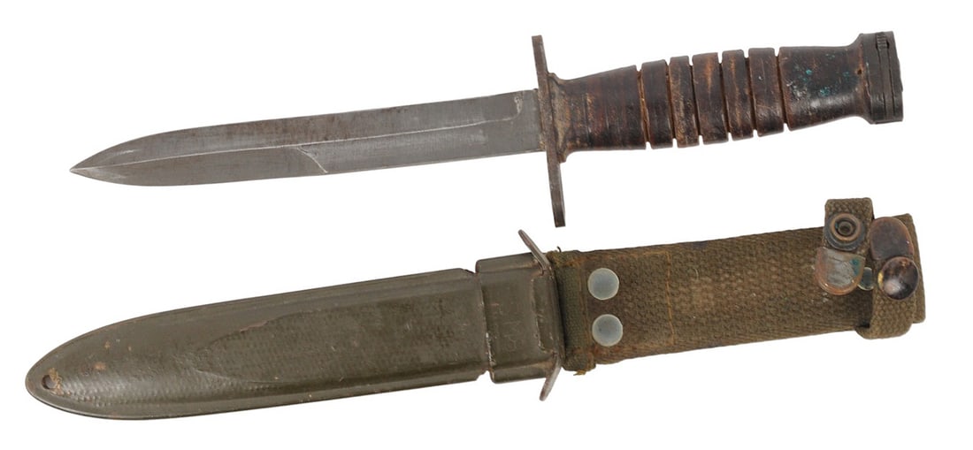 USGI US Military M4 M1 Carbine Bayonet with M8A1 Scabbard (A) (1 of 11)