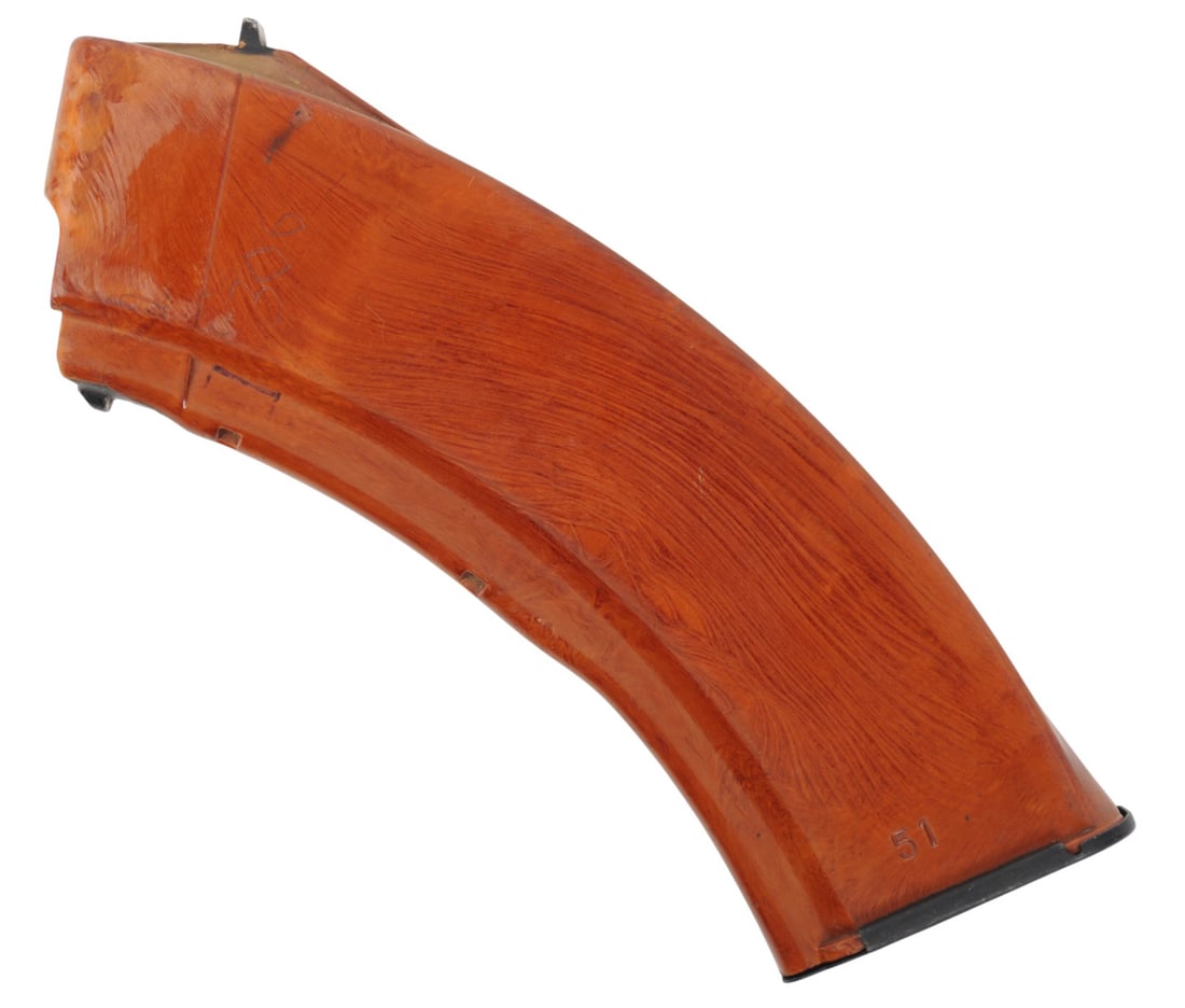 Russian Military Izhevsk Arsenal AK47 7.62x39mm 30 Rd. Bakelite Magazine (TAY): A Russian Military Izhevsk Arsenal AK47 7.62x39mm 30 Rd. Bakelite Magazine in very good condition.