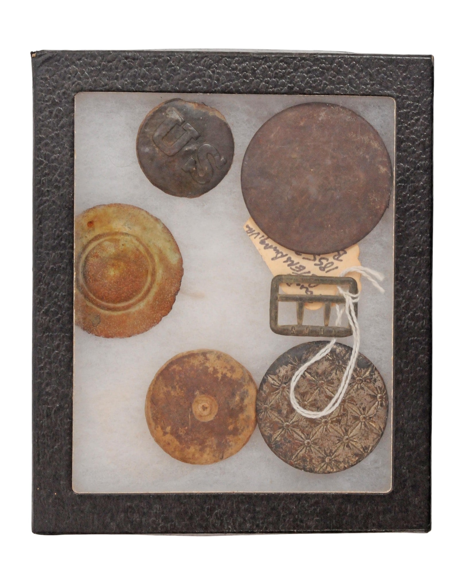 Excavated Civil War Relics – U.S. Rosette, Buttons, and Buckle, Lot of 6(HKR) (1 of 3)