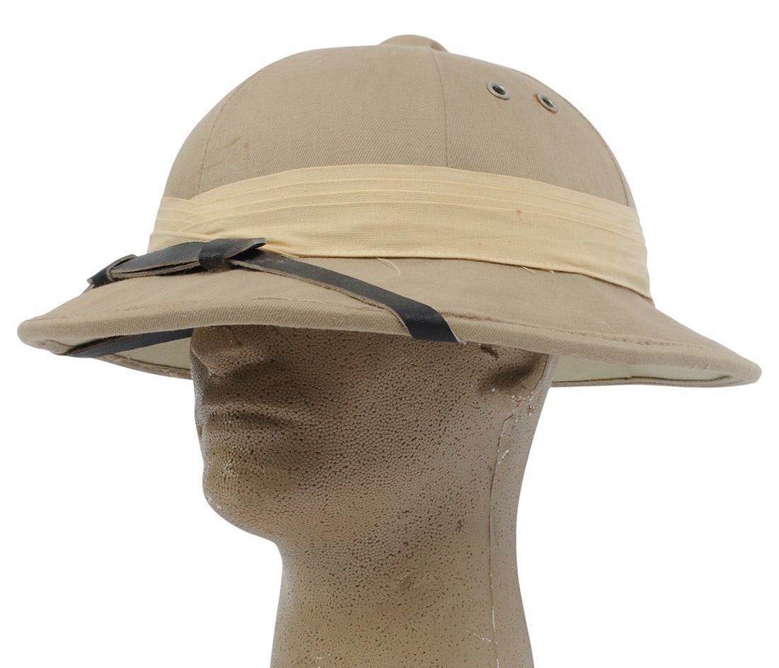 Unauthenticated British WWII Pith Helmet (D4E) (1 of 9)