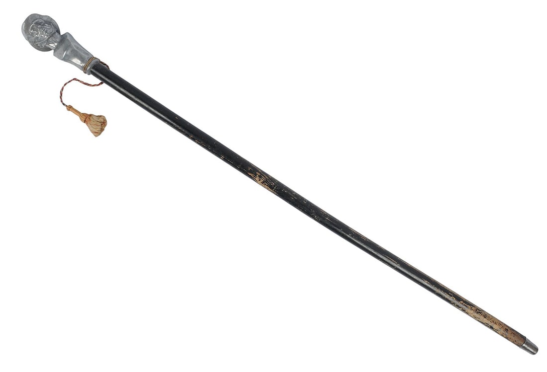 *German Army WWII era Veteran Soldiers Walking Stick/Swagger Stick (C3T): A *German Army WWII era Veteran Soldiers Walking Stick/Swagger Stick in good to very good condition. 