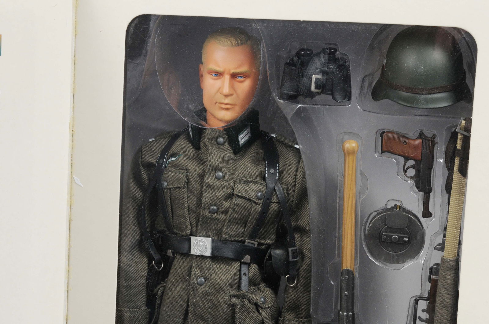 Dragon Inc. WWII German Heer and Afrika Corp Infantry Action Figure Lot of 3(C3T) - 12