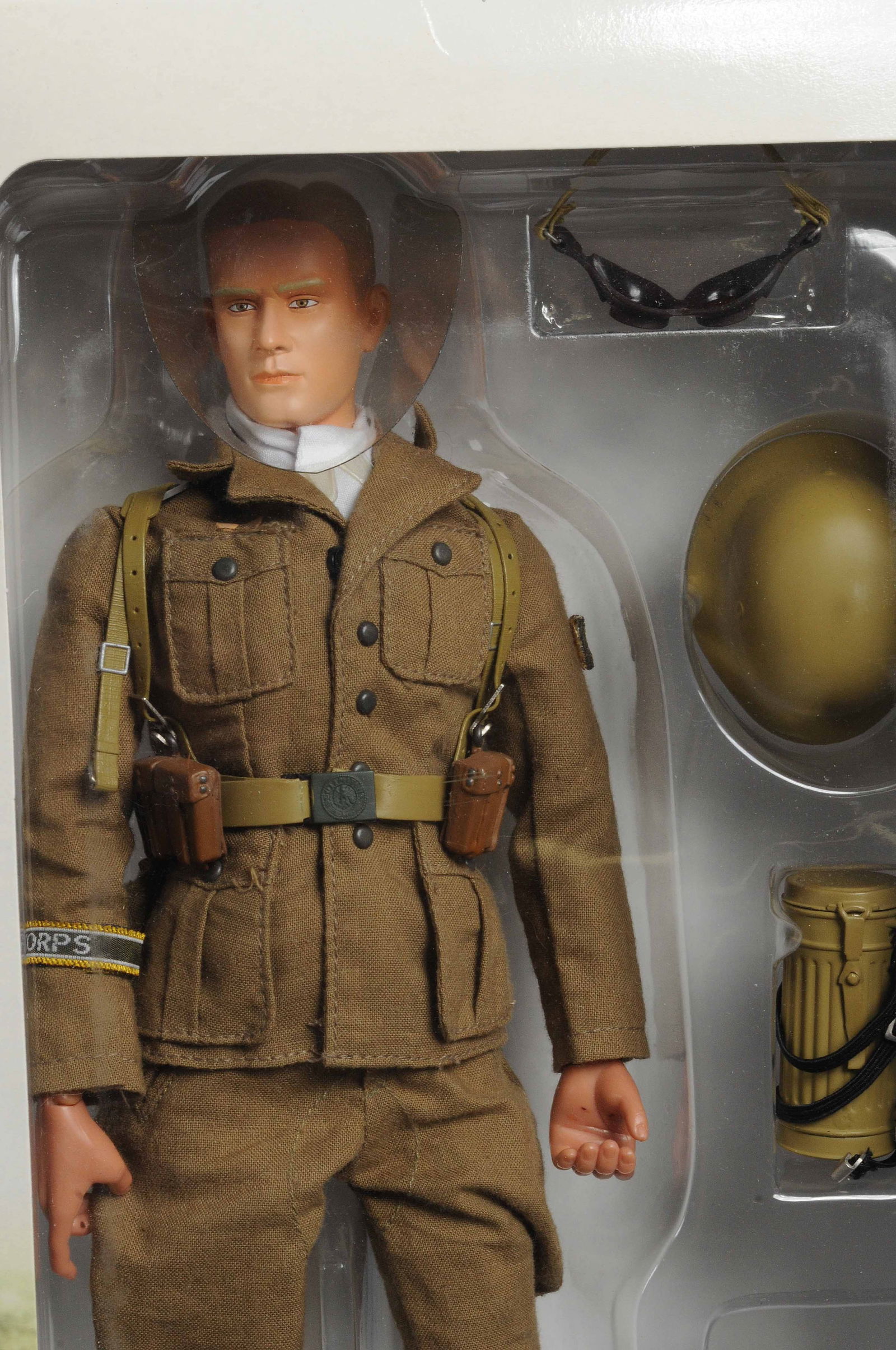 Dragon Inc. WWII German Heer and Afrika Corp Infantry Action Figure Lot of 3(C3T) - 18