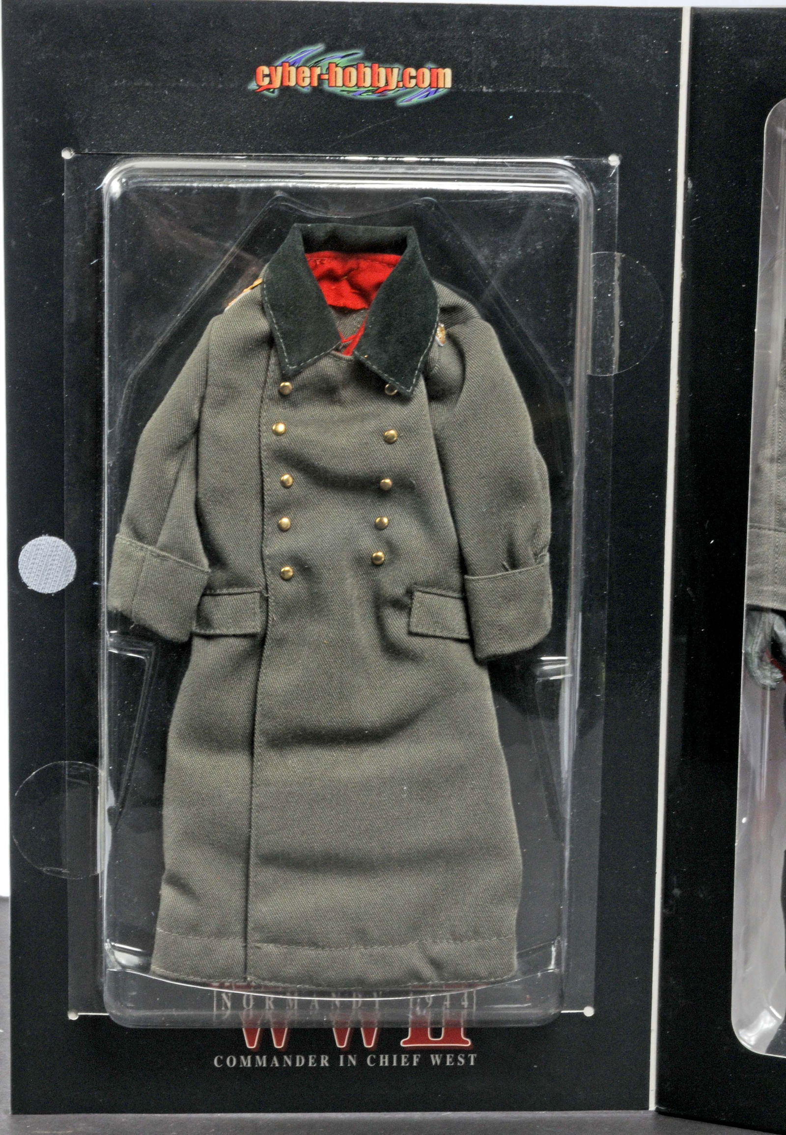 Dragon Inc. WWII German Commander in Chief West and Wiking Commander Action Figure Lot of 2 (C3T) - 14