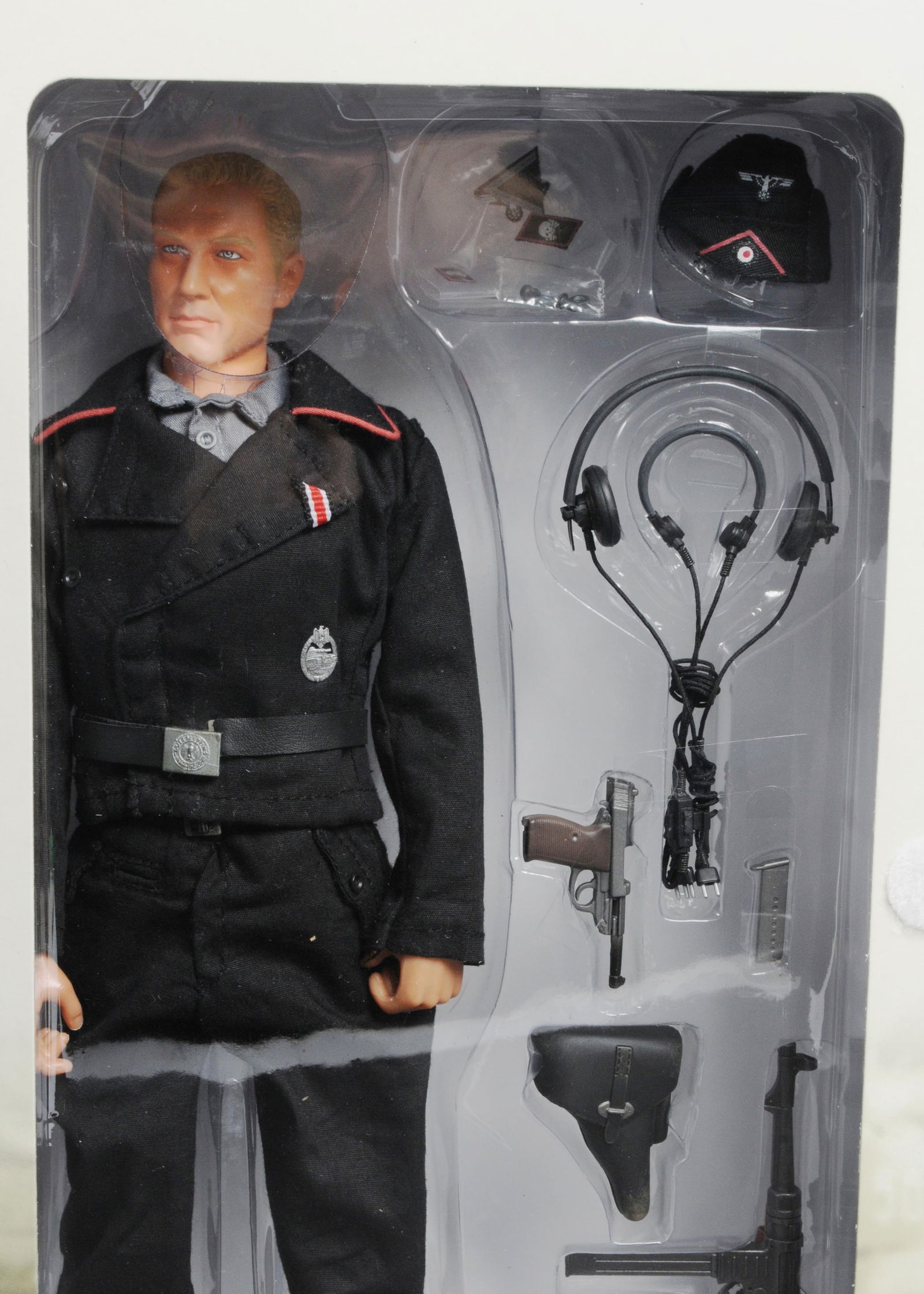 Dragon Inc. WWII German Totenkopf Panzer Grenadier and Panzer Crewman Action Figure Lot of 2(C3T) - 14