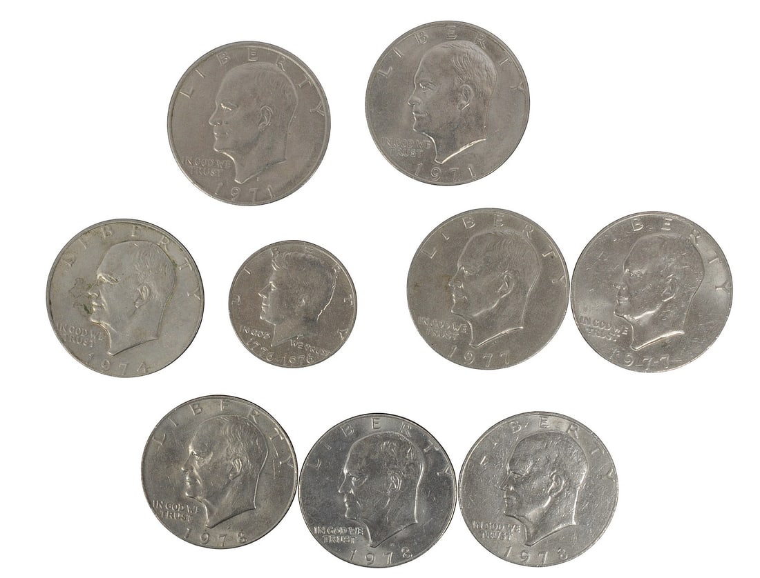 Large US, Foreign Coin, Pin, and Doubloon Lot of 48(A2W) - 4