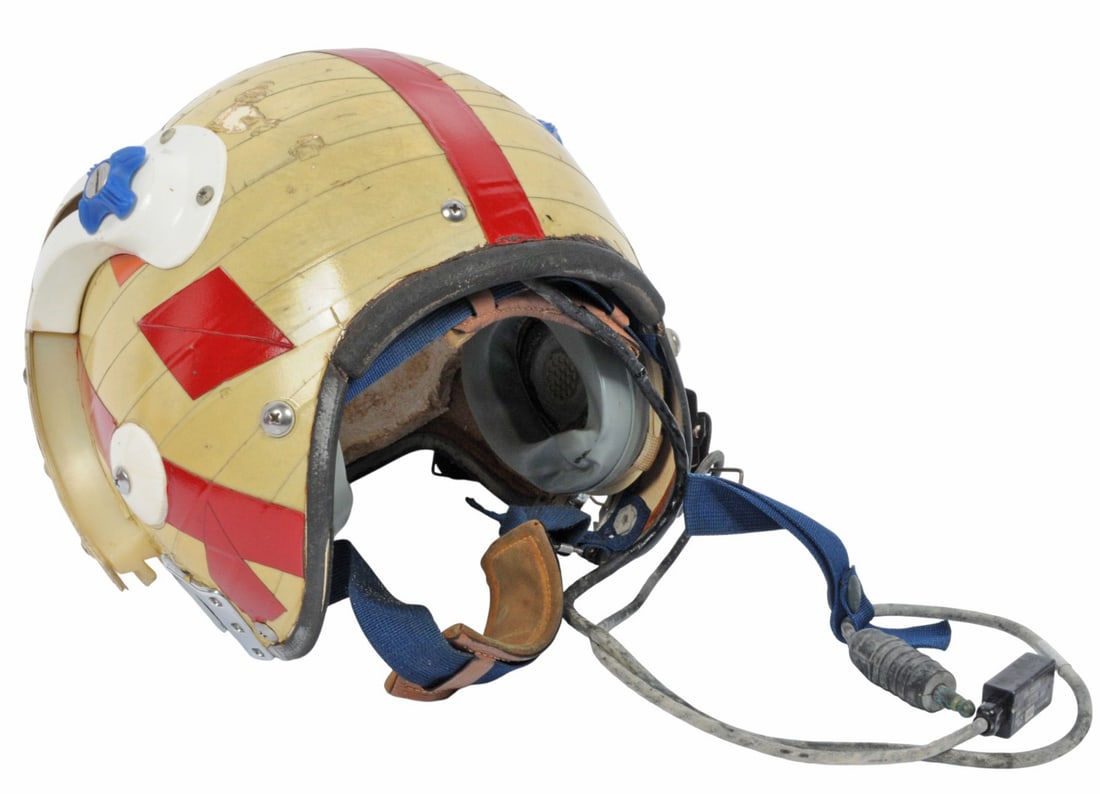 US Navy Vietnam War era Taped Fighter Pilot Helmet, Baf & Flahlight (B4M) - 2