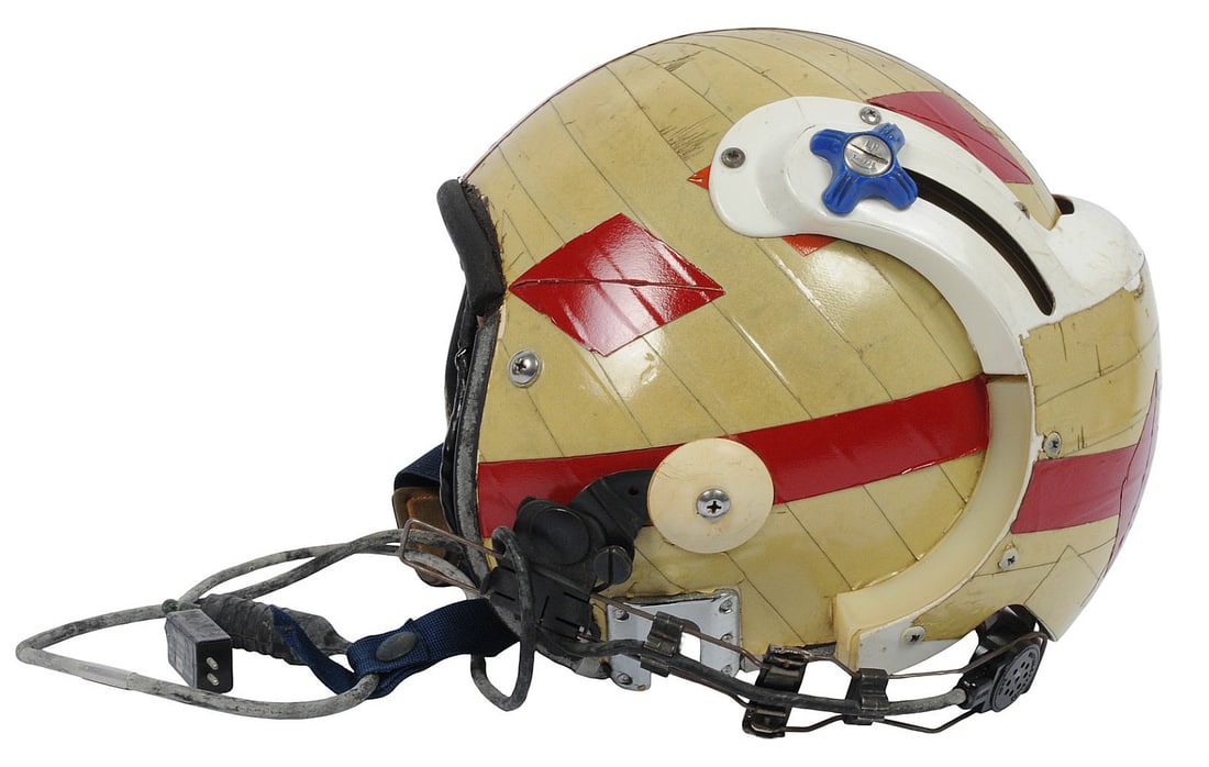 US Navy Vietnam War era Taped Fighter Pilot Helmet, Baf & Flahlight (B4M) - 6