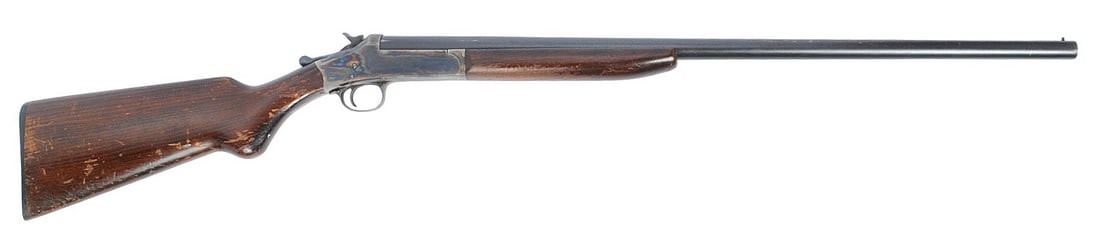 Harrington & Richardson Baystate 16 Gauge Break-action Shotgun FFL Required: A796938 (G2L1): A Harrington & Richardson Baystate 16 Gauge Break-action Shotgun that is in good condition with a bright and shiny bore. The action appears to function properly, and the finish shows mild wear with