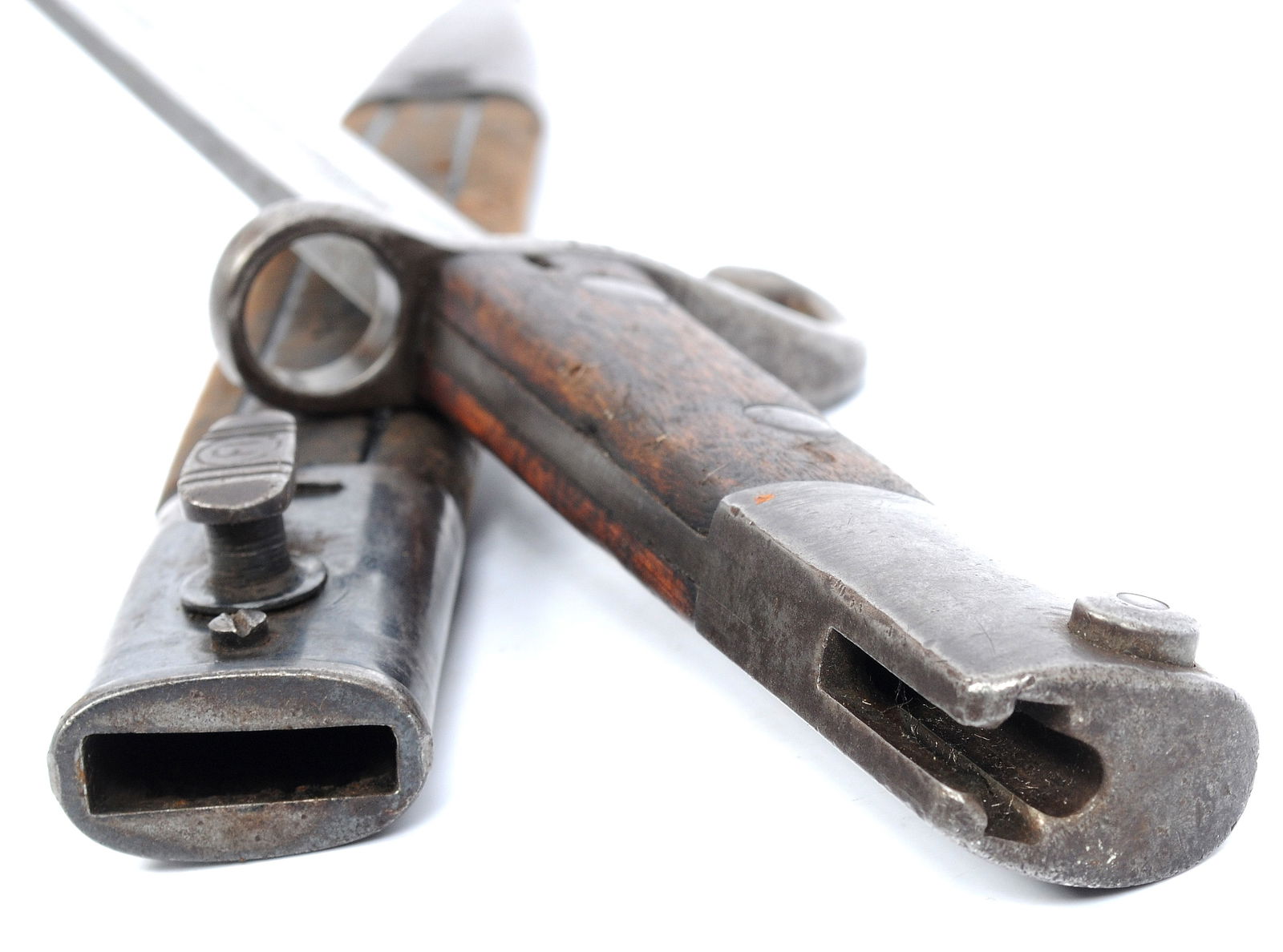 Brazilian Military Model 1908/34 Mauser Rifle Bayonet () - 4