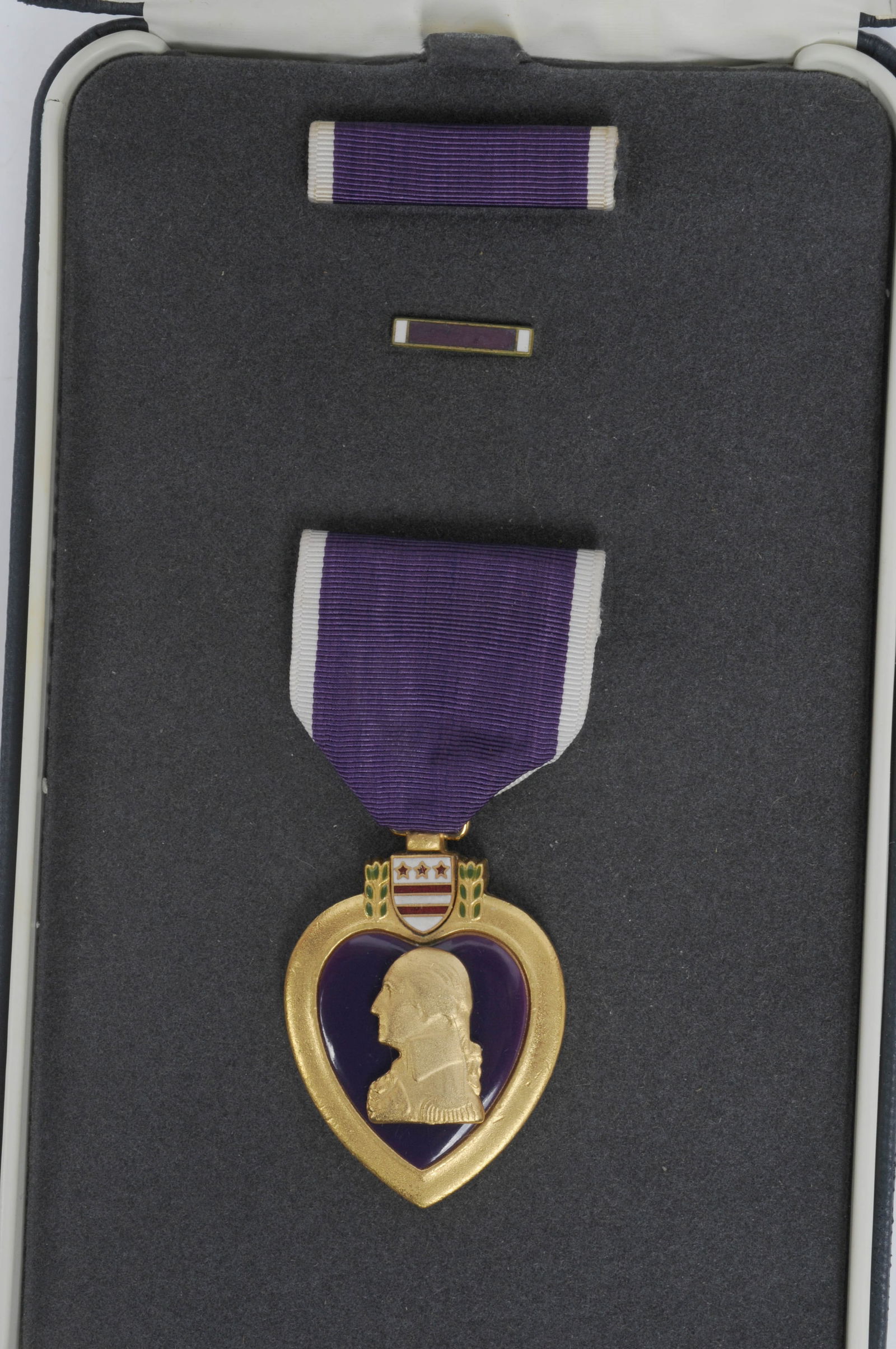 US Military Cased Un-Named Purple Heart Medal Set(JHB) - 2