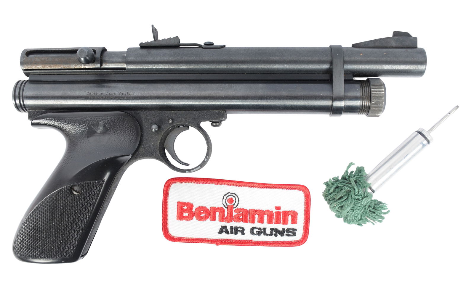 Crossman Model 157 Cal CO2 Dart Pistol(JGD1): A Crossman Model 157 Cal CO2 Dart Pistol in good to very good condition. The action and cocking piece appear to function properly with minor wear to the original finish. The pistol includes (1) dart