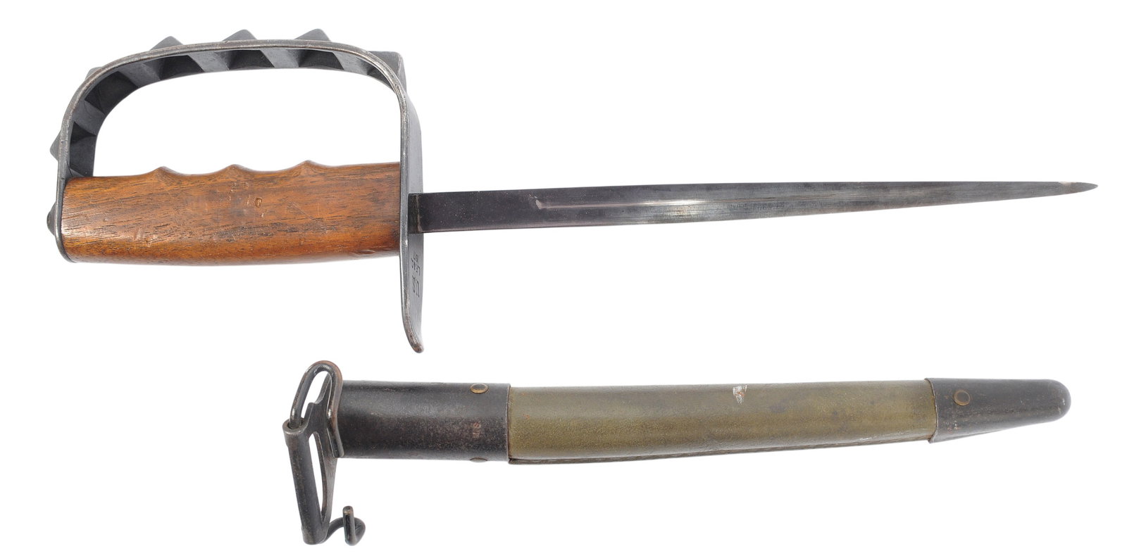 US Military WWI-II era M1917 Trench Knife (CAH): This very nice US Military WWI-II era M1917 Trench Knife in in very good+ condition with the leather sheath. 