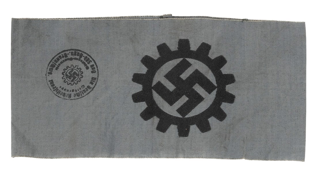 German World War II Deutsche Arbeitsfront DAF Armband (CWA): German World War II Deutsche Arbeitsfront DAF Armband. 