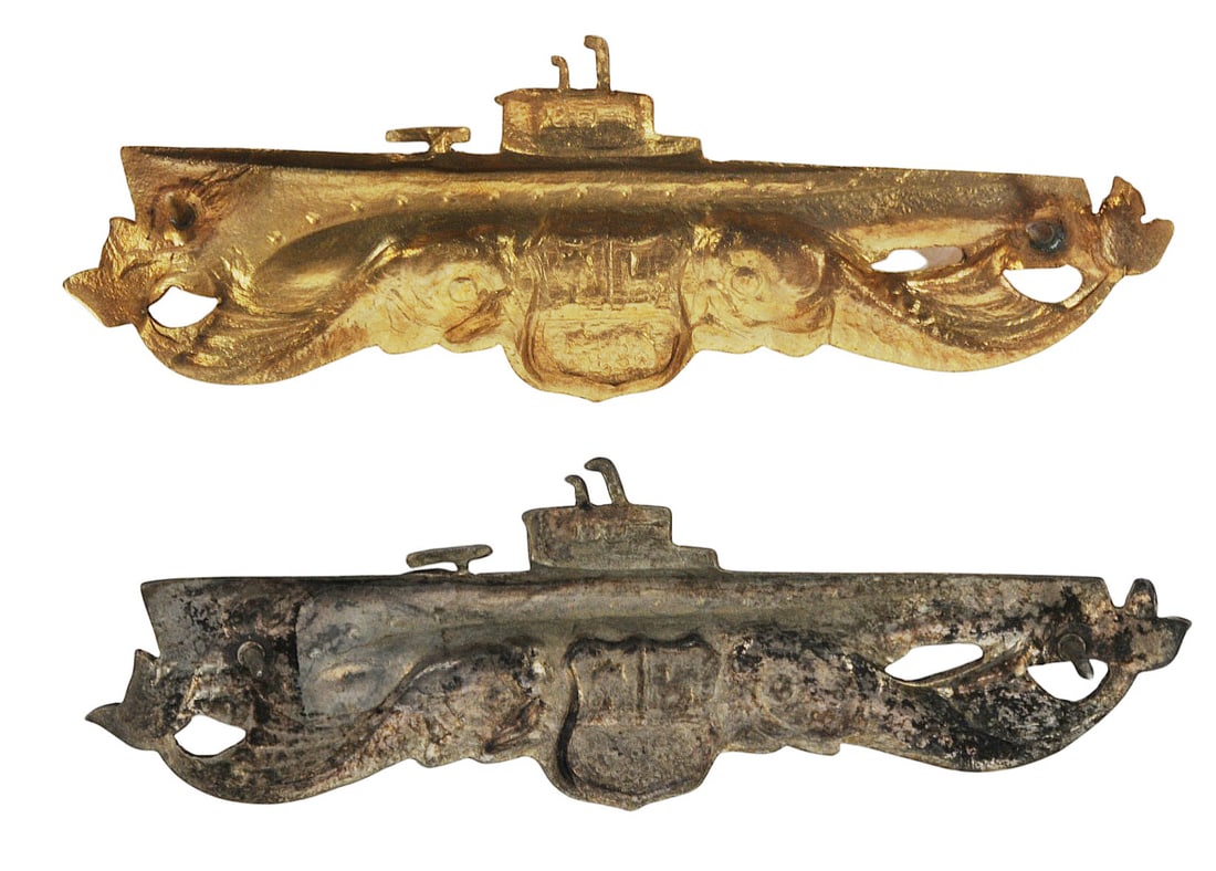 Two Peruvian Naval Officer & Enlisted Submarine Dolphin Badges (A) - 2