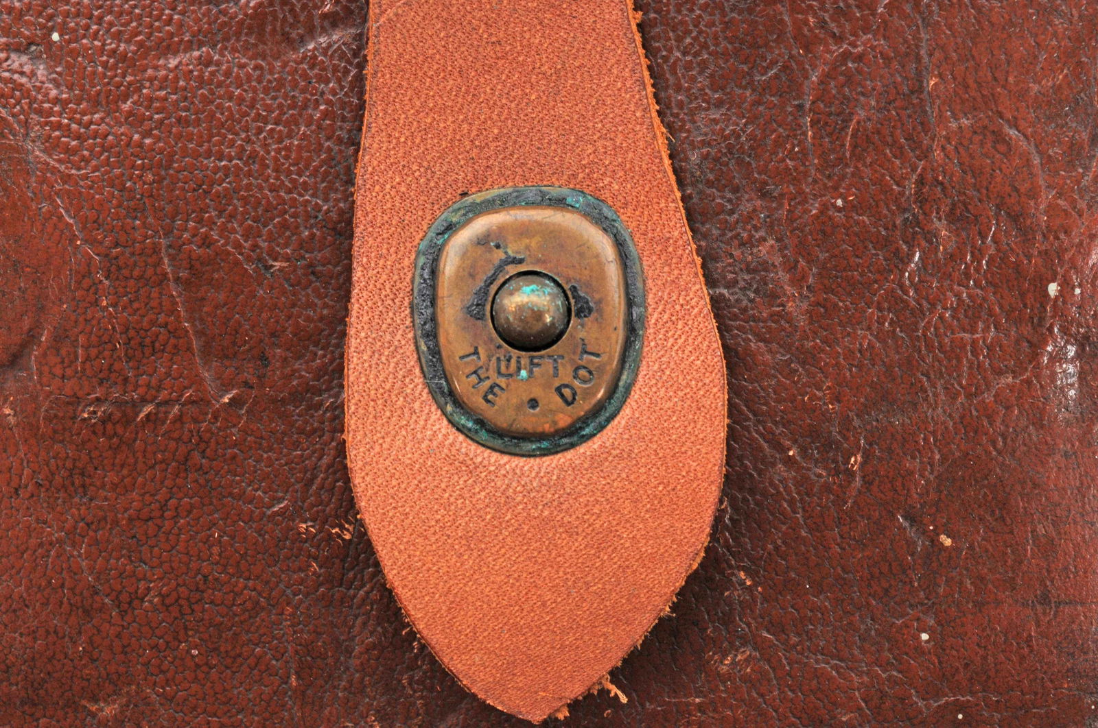 US 1943 Marked M3 6X30 Binoculars With Carrying Case - 7