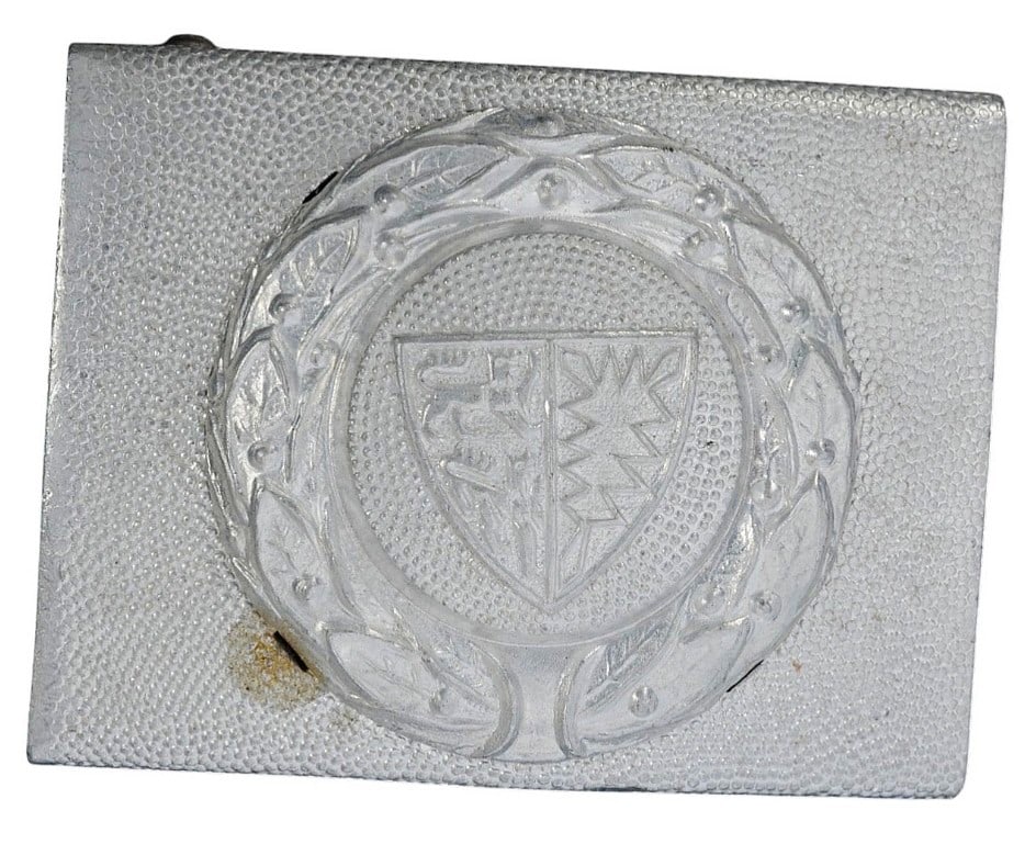 Czech WWII era Forestry/Mountain/Rescue Belt Buckle (A): A Czech Paramilitary WWII era Forestry/Mountain/Rescue Belt Buckle in very good condition. Interwar–WWII era (1930s–early 1940s) Featuring the Bohemian lion and a service sunburst