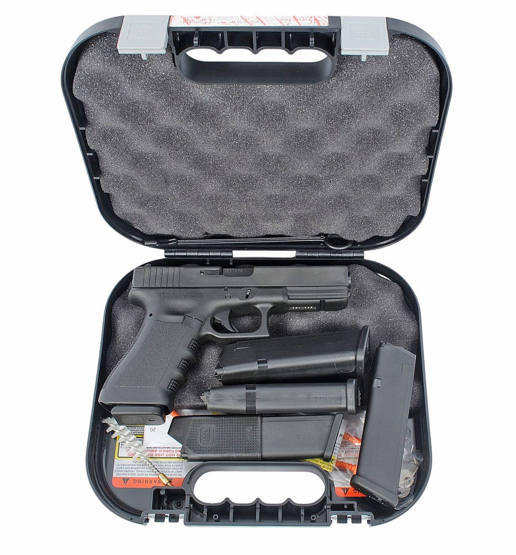 Glock 17 9mm Semi Auto Pistol FFL CBCN563 (JTL1) - 10